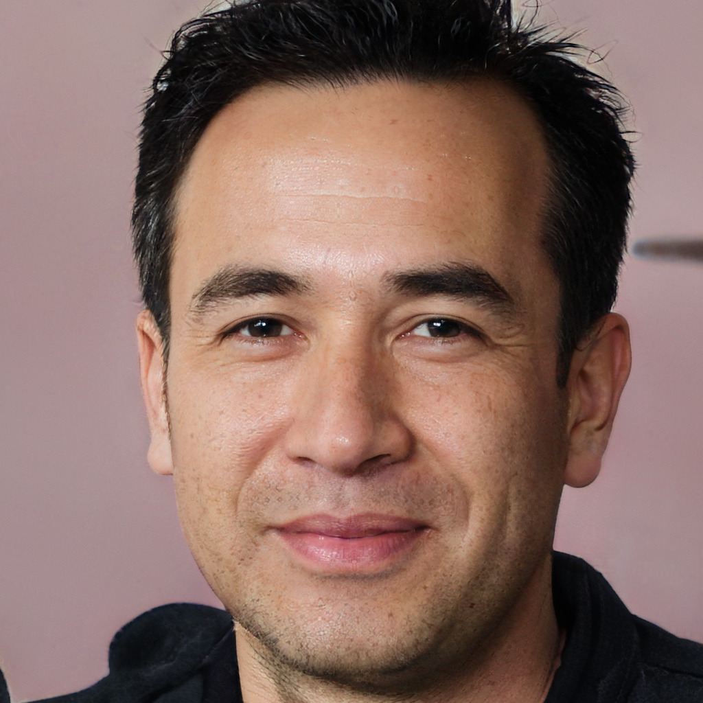 Happy baby in an Ingenuity product